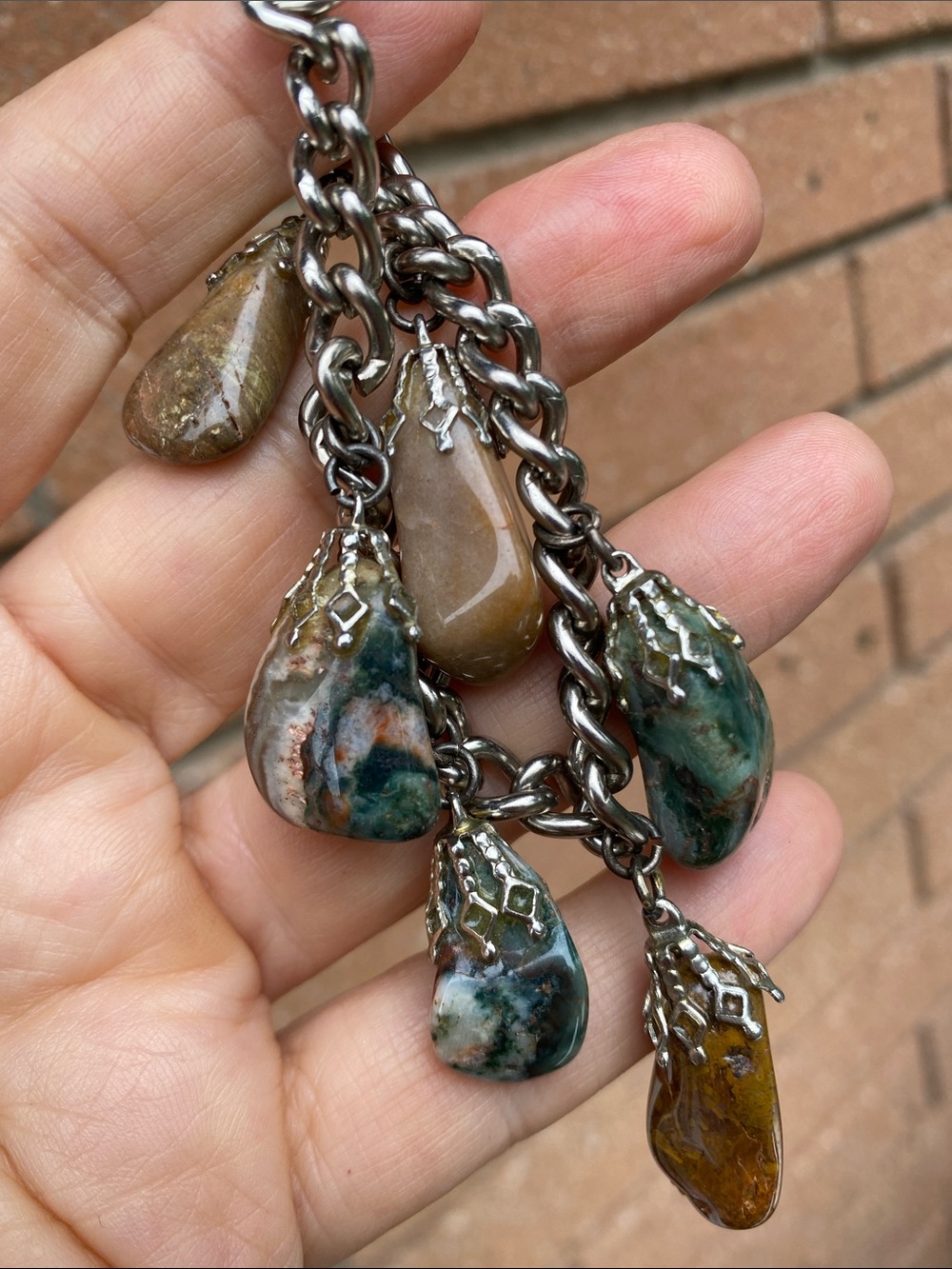 Vintage Silver-Tone Gemstone Teardrop Charm Bracelet 7.5”